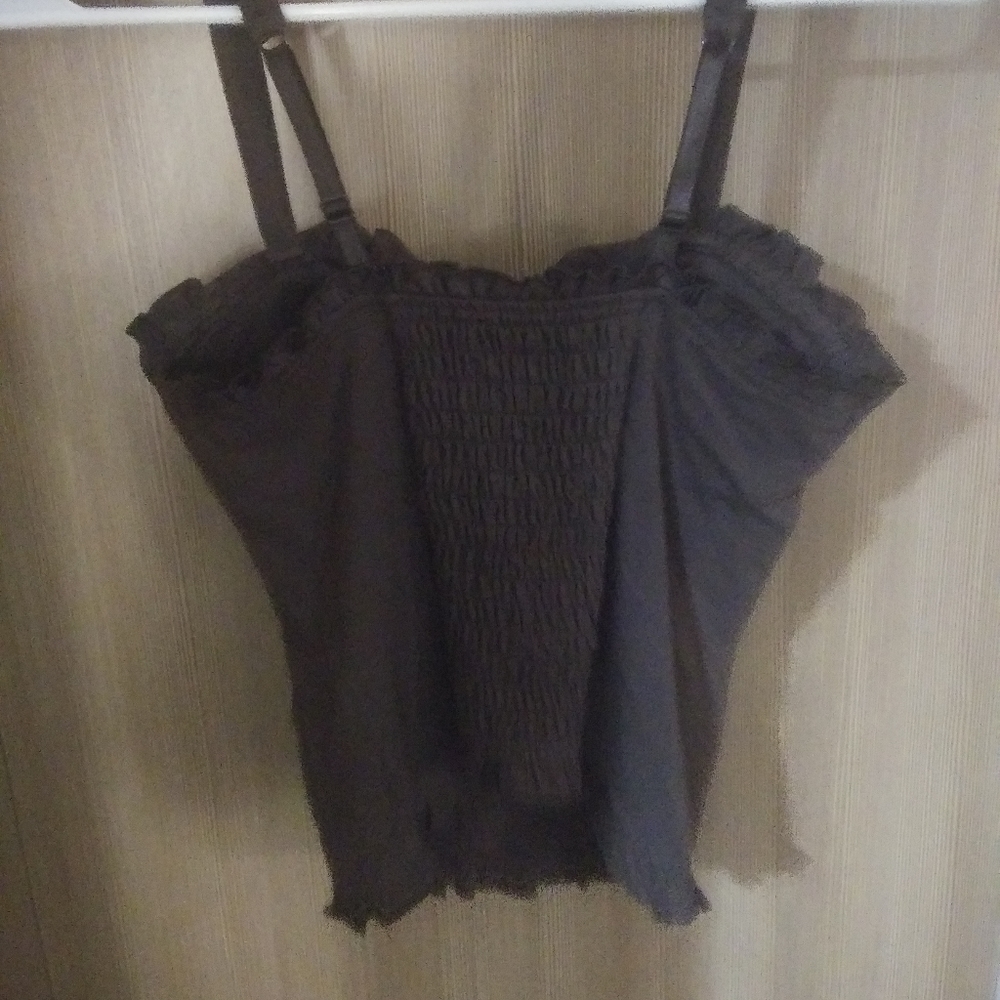 Small tank top kinda corset
